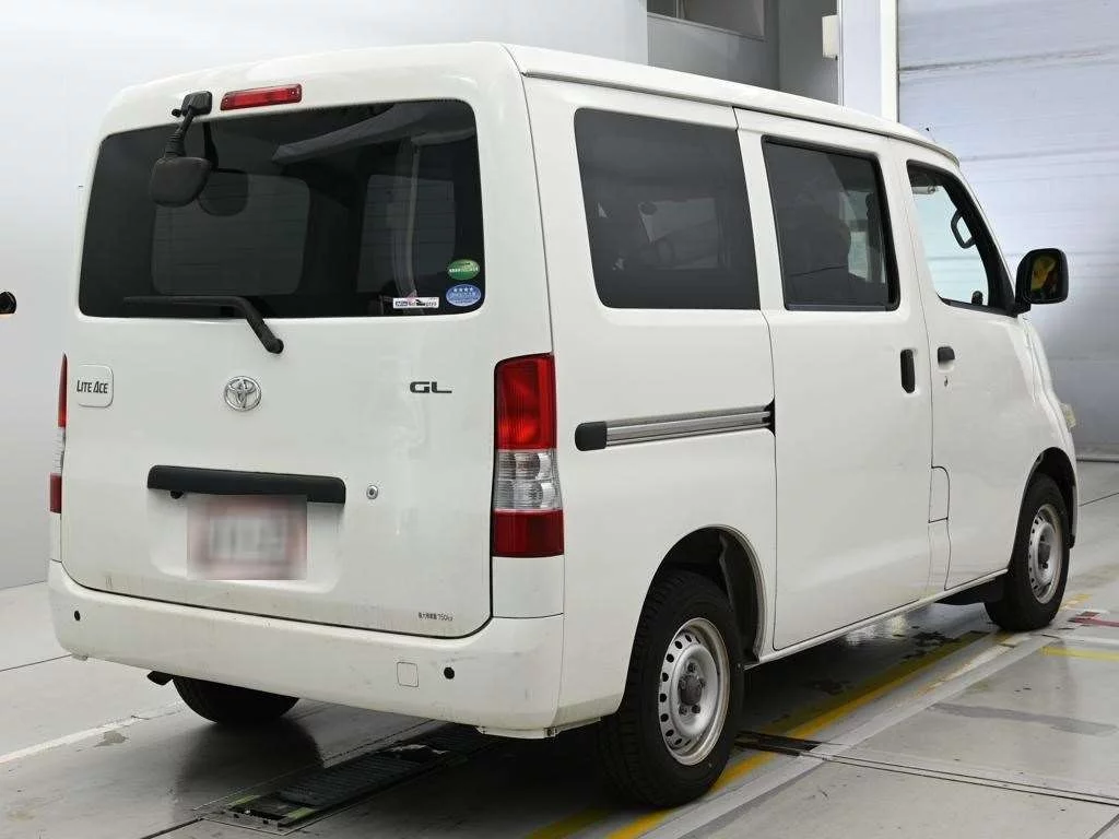 Toyota LiteAce Van S402M 2019